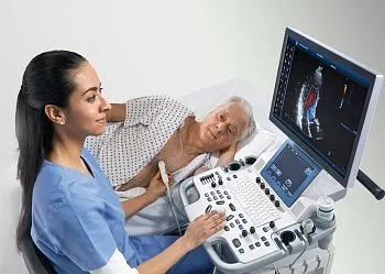 GE HealthCare Vivid T8 УЗИ аппарат